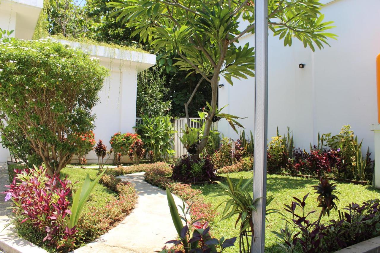 Villa Putih Lovina Exteriör bild